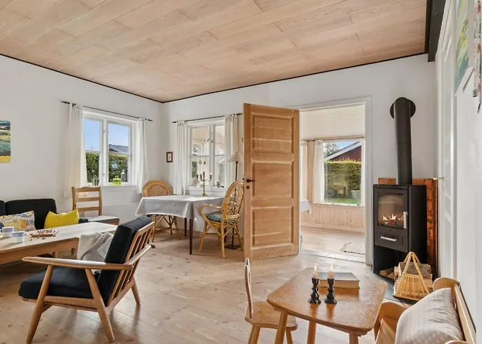 Elle - 175m From The Sea By Interhome Дом отдыха