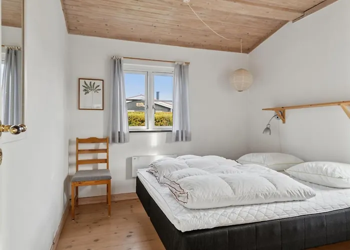 Elle - 175m From The Sea By Interhome Дом отдыха