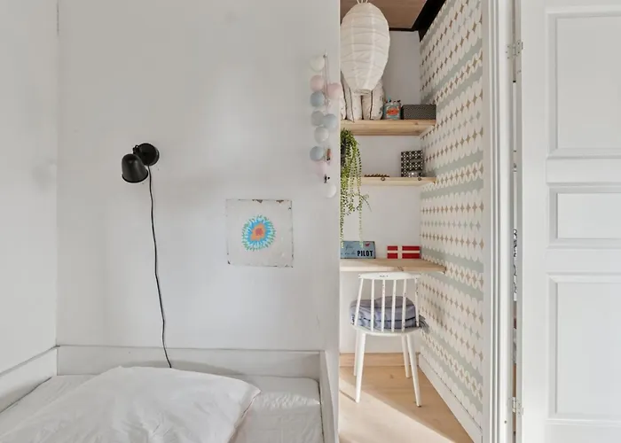 Elle - 175m From The Sea By Interhome