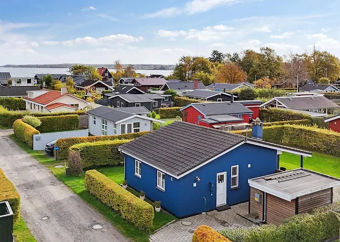 Elle - 175m From The Sea By Interhome Дом отдыха